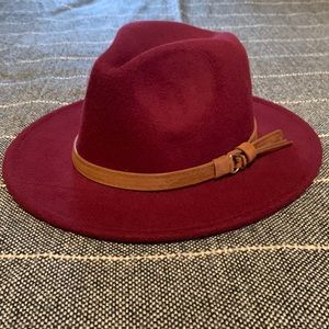 Women’s Wide Brim Wool Fedora Panama Hat with Belt Buckle, Adjustable sizing.